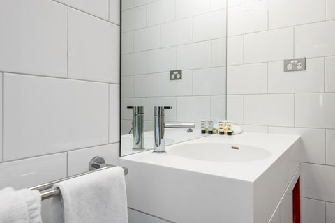 The Plaza Hotel Kalgoorlie - Accommodation Port Macquarie 8