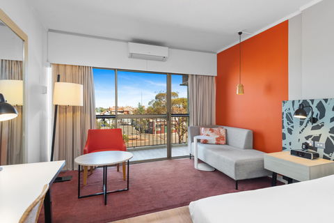 The Plaza Hotel Kalgoorlie - Accommodation Port Macquarie 9