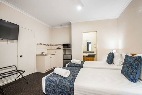 Karratha Central Apartments - Accommodation Port Macquarie 4