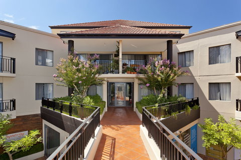 Astra Apartments The Griffin - Accommodation Port Macquarie 2