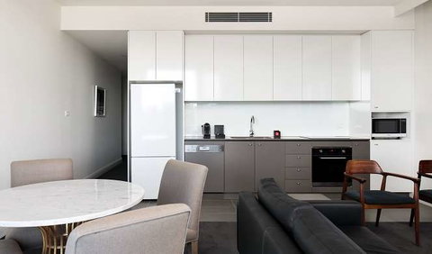 Knightsbridge Canberra - Accommodation Port Macquarie 8