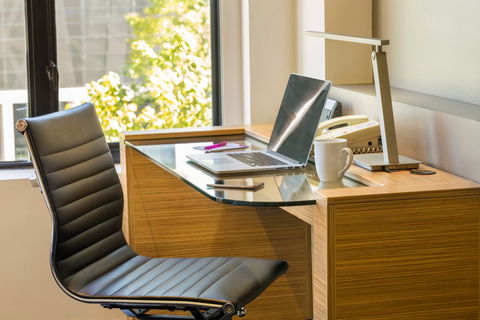 Crowne Plaza Canberra - Accommodation Port Macquarie 5