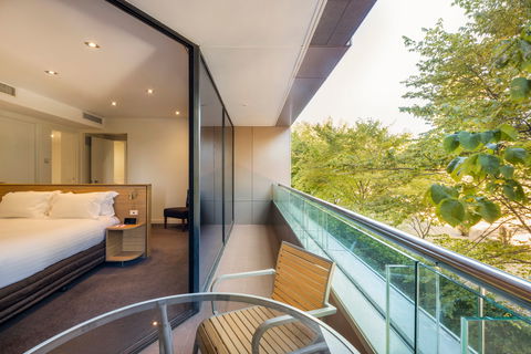 Crowne Plaza Canberra - Accommodation Port Macquarie 14