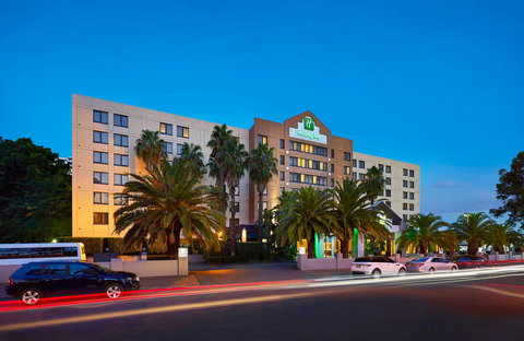 Holiday Inn Parramatta - Accommodation Port Macquarie 2