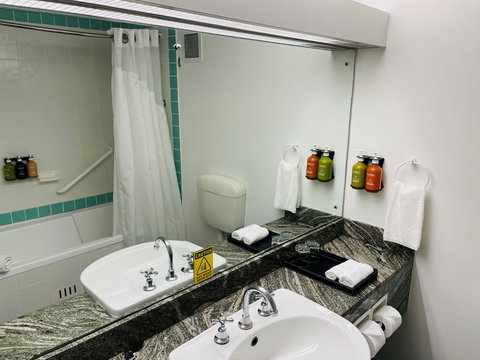 Holiday Inn Parramatta - Accommodation Port Macquarie 7
