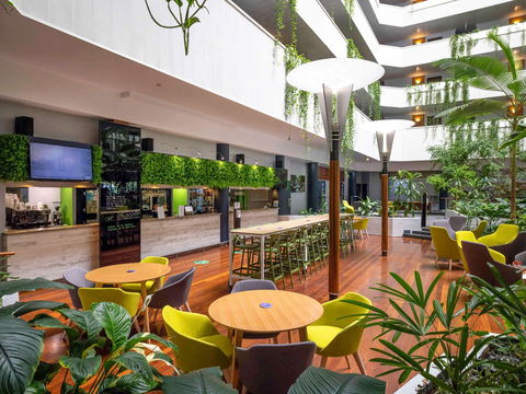 Novotel Darwin Atrium - Accommodation Port Macquarie 3