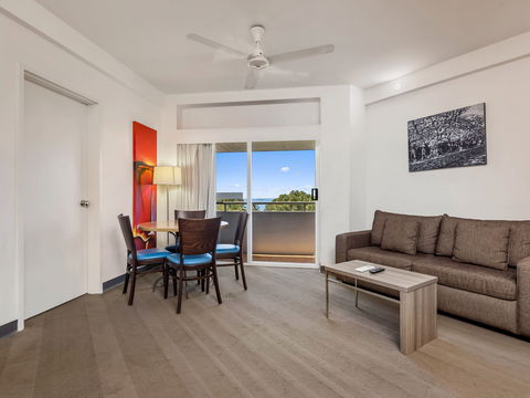 Novotel Darwin Atrium - Accommodation Port Macquarie 6