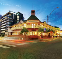 Oaks Grand Gladstone - Accommodation Port Macquarie