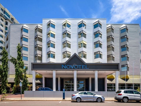 Novotel Darwin Atrium - Accommodation Port Macquarie 1