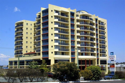 Springwood Tower Apartment Hotel - Accommodation Port Macquarie 0