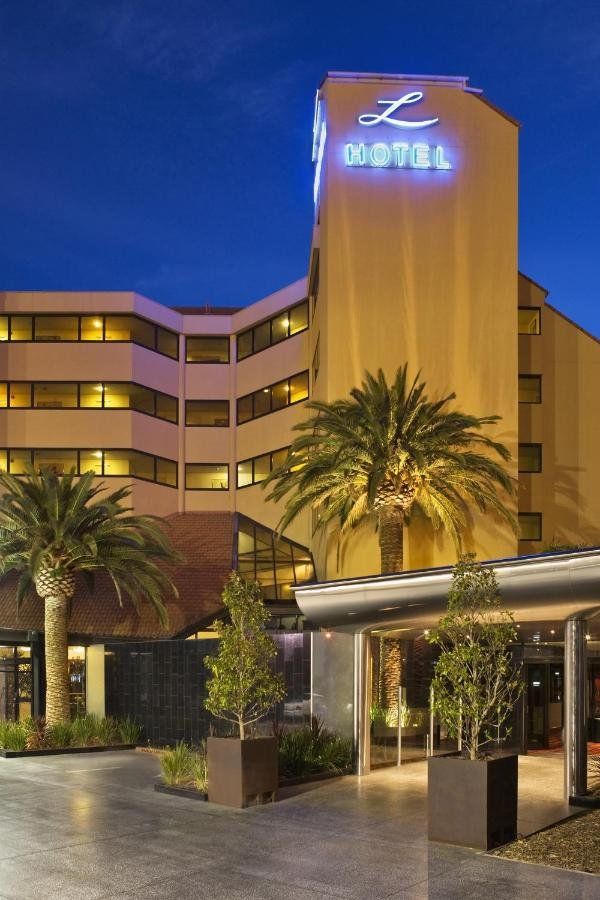 West Lakes SA Accommodation Port Macquarie