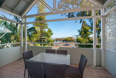 Broadwater Resort Apartments - Accommodation Port Macquarie 0