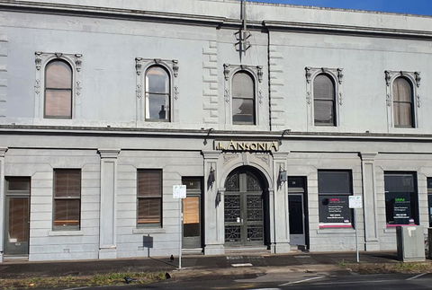 The Ansonia - Accommodation Port Macquarie 0