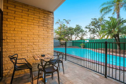 Kawana Waters Hotel By NightCap - Accommodation Port Macquarie 1