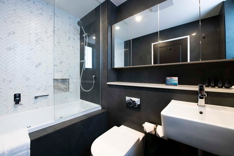 Holiday Inn Stes Parramatta Mar - Accommodation Port Macquarie 5