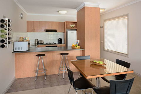 Ringwood Royale Apartment Hotel - Accommodation Port Macquarie 3