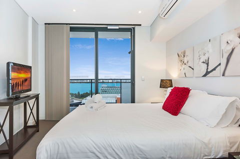 Astra Apartments Perth - Accommodation Port Macquarie 12