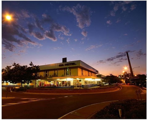 Isa Hotel - Accommodation Port Macquarie 0