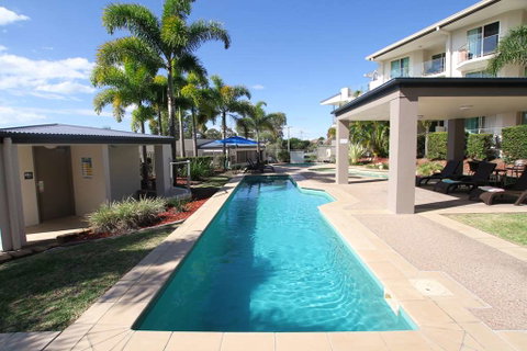 Caloundra Central Apartment Hotel - Accommodation Port Macquarie 8
