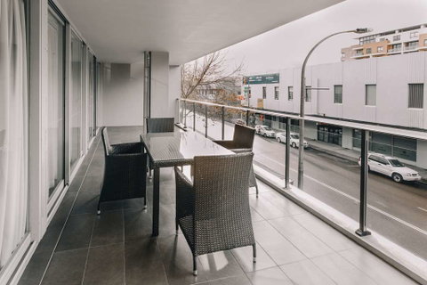 Newcastle Central Plaza - Accommodation Port Macquarie 13