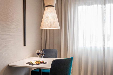 Crown Promenade Perth - Accommodation Port Macquarie 5