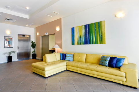 Metro Advance Apartments & Hotel - Accommodation Port Macquarie 2