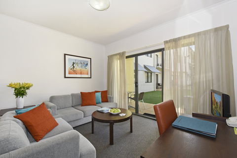 Metro Advance Apartments & Hotel - Accommodation Port Macquarie 5