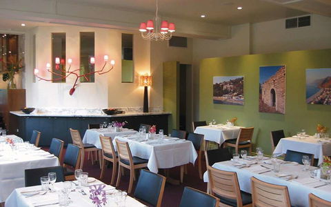 Best Western Plus The Tudor-Box Hill - Accommodation Port Macquarie 10