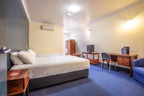 Atherton Hotel - Accommodation Port Macquarie 2