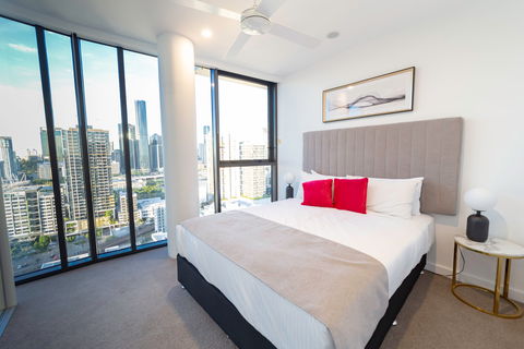Arise Brisbane One - Accommodation Port Macquarie 1