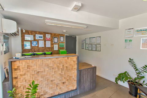Mackay Oceanside Central Hotel - Accommodation Port Macquarie 2