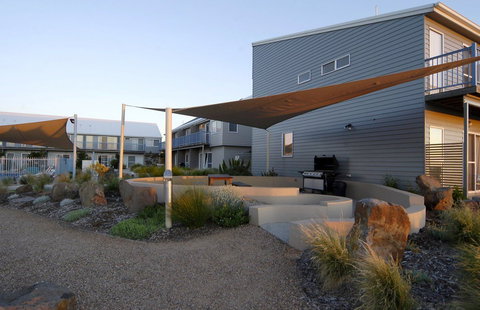 Quest Williamstown North - Accommodation Port Macquarie 0