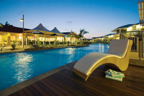 Oaks Pacific Blue Resort - Accommodation Port Macquarie 1