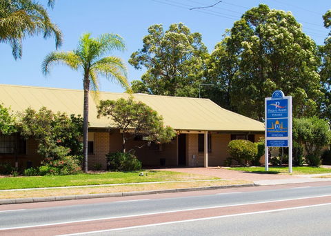 Pinjarra Resort - Accommodation Port Macquarie 0