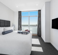 Meriton Suites Chatswood - Accommodation Port Macquarie