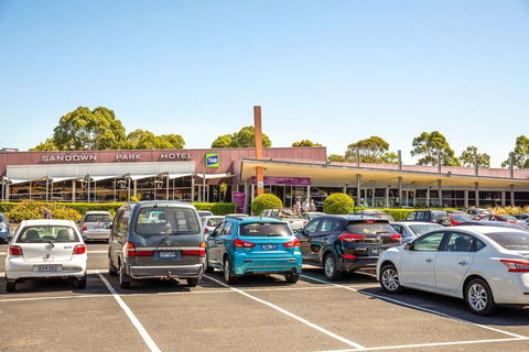Nightcap At Sandown Park Hotel - Accommodation Port Macquarie 0