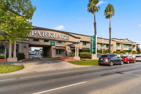 Quality Hotel Parklake Shepparton - Accommodation Port Macquarie 1