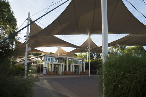 Sails In The Desert Hotel - Accommodation Port Macquarie 1