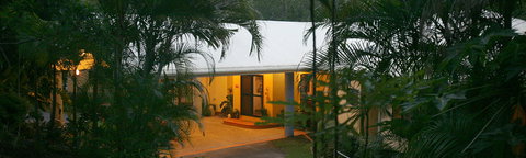 Mt Cotton Retreat - Accommodation Port Macquarie 0