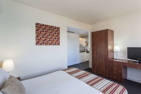The Macleay Serviced Apartment Hotel - Accommodation Port Macquarie 6