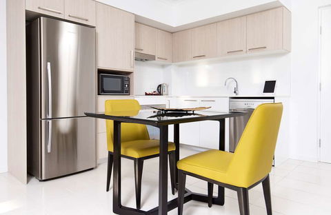 Riviera Mackay - Accommodation Port Macquarie 1