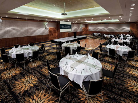 Pullman Reef Hotel Casino - Accommodation Port Macquarie 9