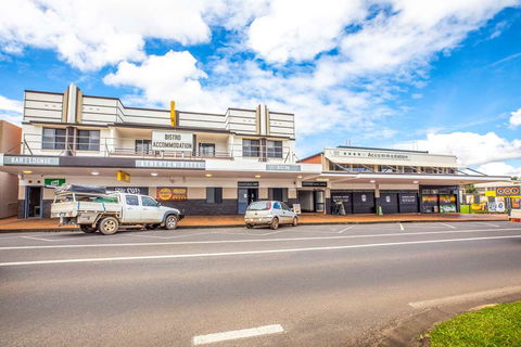 Atherton Hotel - Accommodation Port Macquarie 0