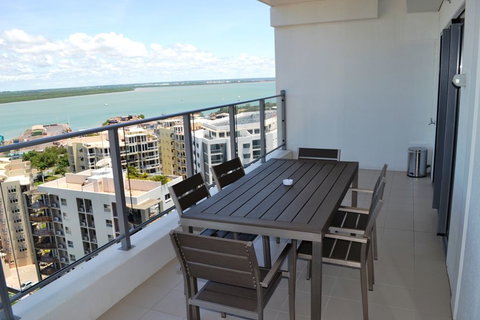 Signatures on Woods - Accommodation Port Macquarie 2