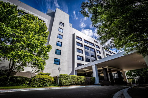 Crowne Plaza Canberra - Accommodation Port Macquarie 1