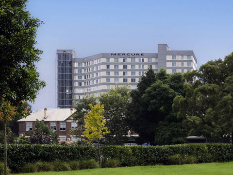 Mercure Sydney Bankstown - Accommodation Port Macquarie 1