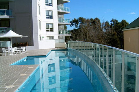 Pacific Suites Canberra - Accommodation Port Macquarie 2