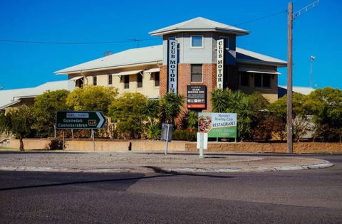 MAS Country Club Motor Inn - Accommodation Port Macquarie 0
