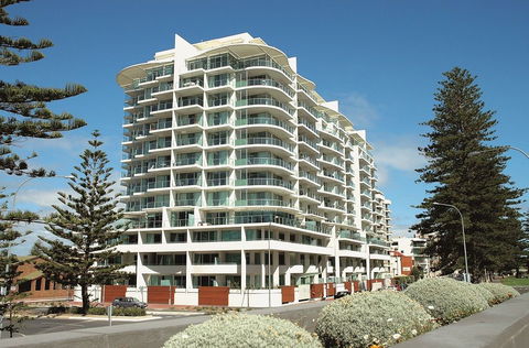 Oaks Liberty Towers - Accommodation Port Macquarie 0