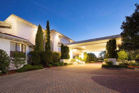 Ramada By Wyndham Diplomat Canberra - Accommodation Port Macquarie 1